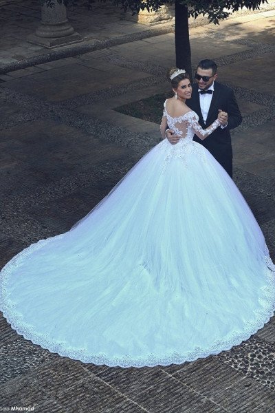 Ali Wonderful Off Shoulder Long Sleeves Ball Gown Wedding Dresses With Appliques Ali Wonderful Off Shoulder Long Sleeves Ball Gown Wedding Dresses With Appliques