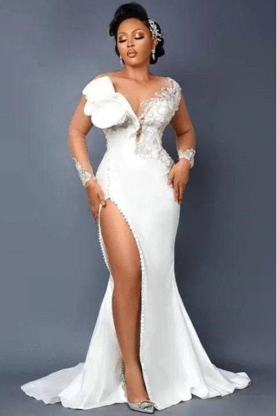 Diana Beautiful V-Neck Long Sleeves Side Slit Mermaid Wedding Dresses With Appliques