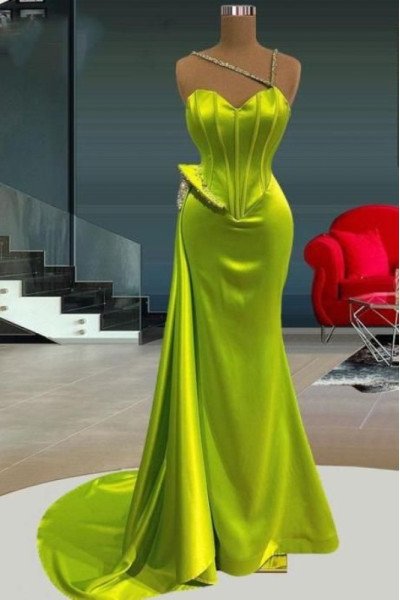 Emily Fashion Green Spaghetti Straps Open Back Sheath Prom Dresses With Crystal
