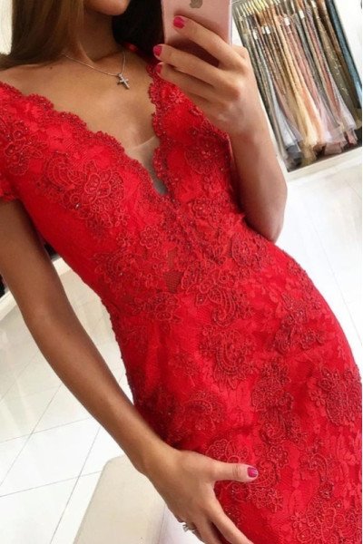 Doreen Mild Red V-Neck Open Back Lace Sheath Prom Dresses